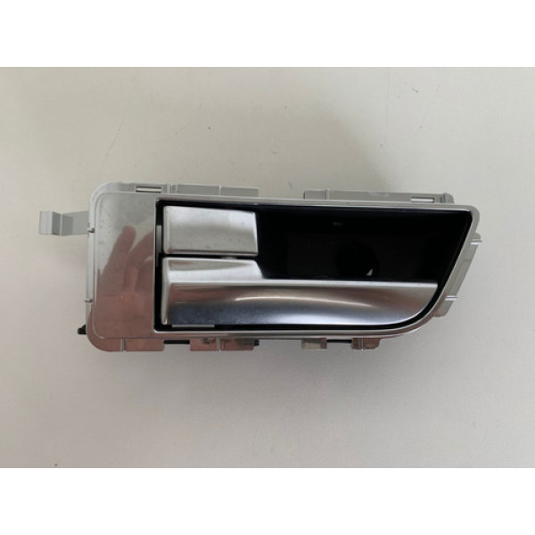 Macaneta Interna Traseira Esquerda Discovery 4 2010 1070