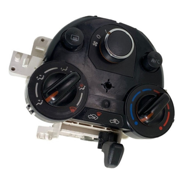 Botao Comando Ar Condic Nissan Versa 2016 Original 5738