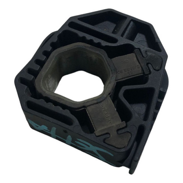 Suporte Superior Radiador Jetta 2007 A 2010 013676 -7245