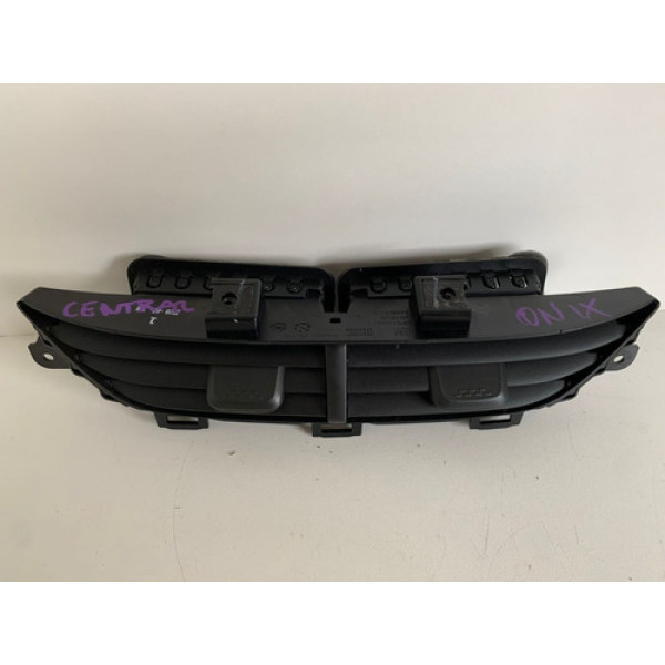 Difusor Ar Condicionado Central Gm Onix 2021 26240857 2574