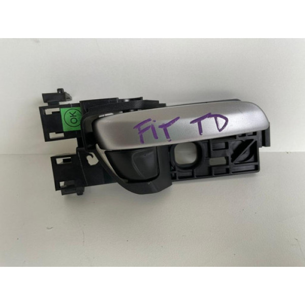 Macaneta Interna Traseira Direita Honda Fit 2015 1852