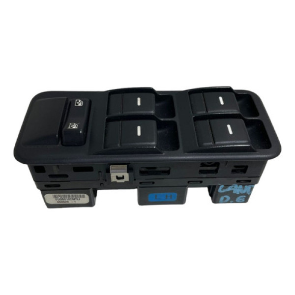 Botao Vidro Dianteir Esquerdo Discovery 3 Yud501020pvj -6813