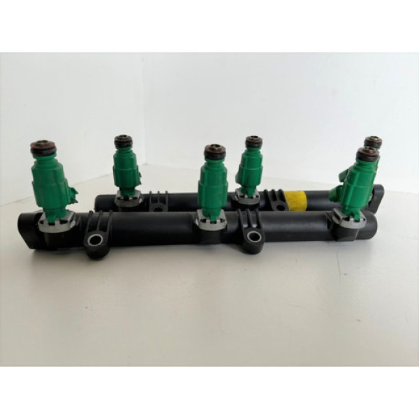 Flauta C/bico Injetor Kia Cadenza V6 2012 353103c400 840