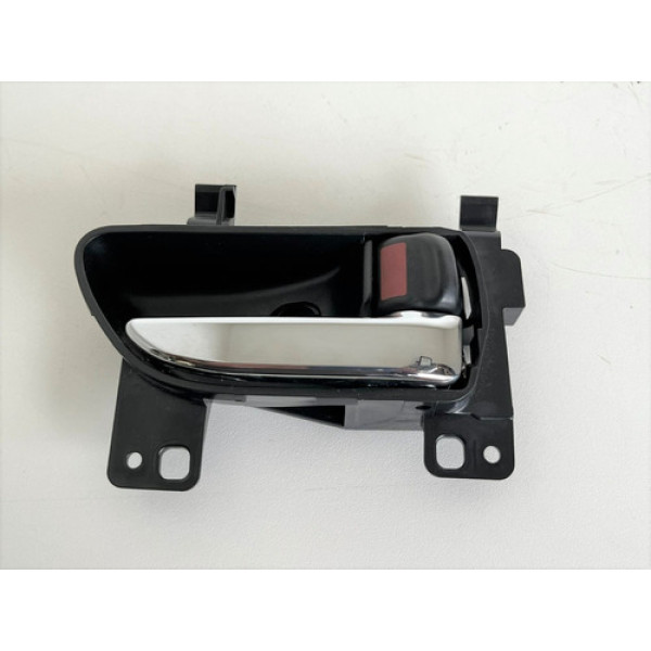 Macaneta Interna Direita Subaru Xv 2016 1353