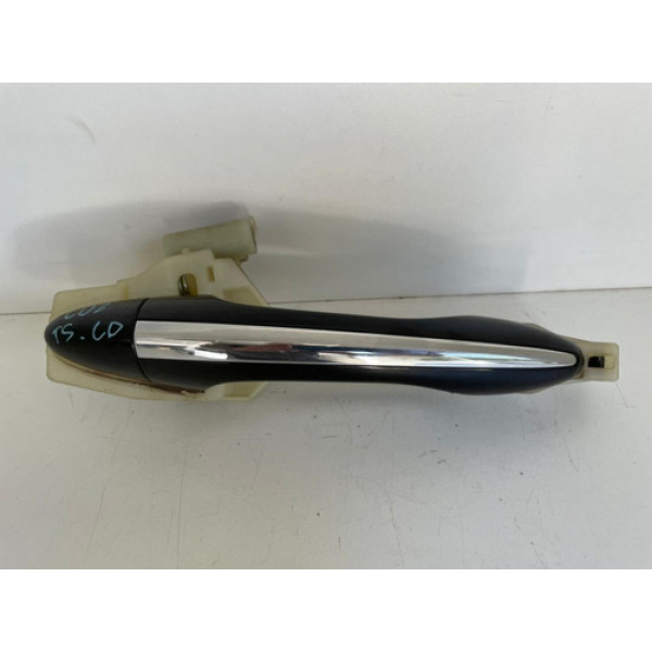 Macaneta Externa Porta Traseira Direita Cadenza 2012 828