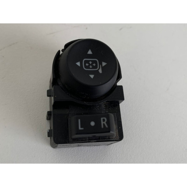 Comando Retrovisor Eletrico Tracker 2021 1623