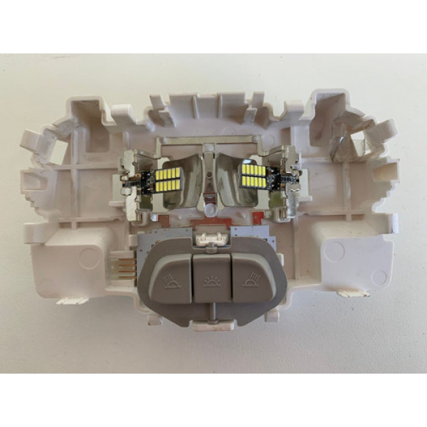 Luz Interna De Teto Tracker 2021 2266