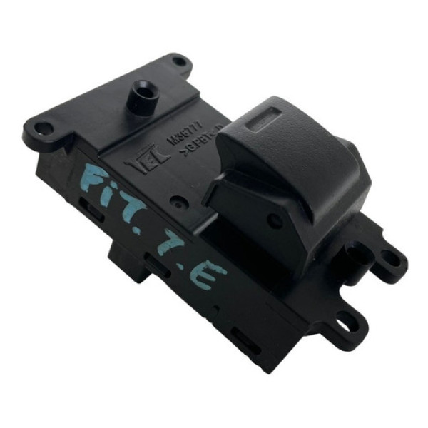 Botao Vidro Traseiro Esquerdo Honda Fit 2011 M36777 1987