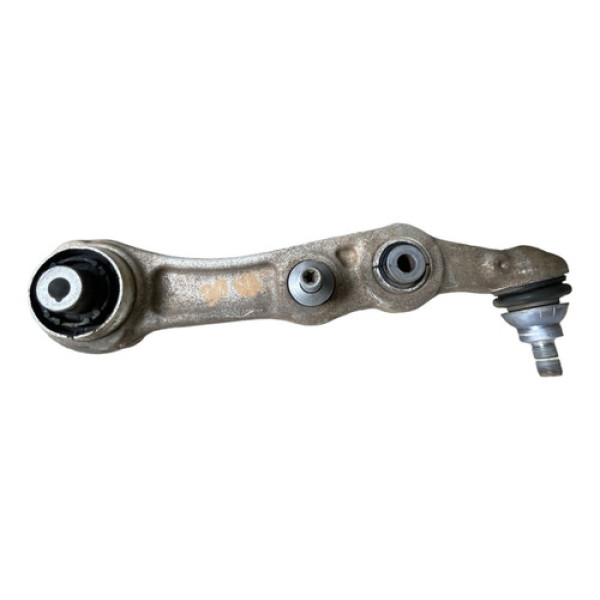 Braço  Suspensão Superior Esquerdo Mercedes C180 2017 - Cx28