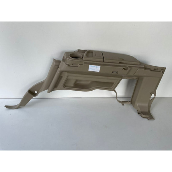 Acabamento Lateral Direito Porta Malas Discovery 4 2010