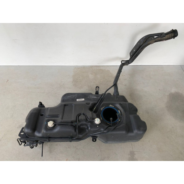 Tanque De Combustivel Peugeot 208 1.6 2016 9677323180 Usado