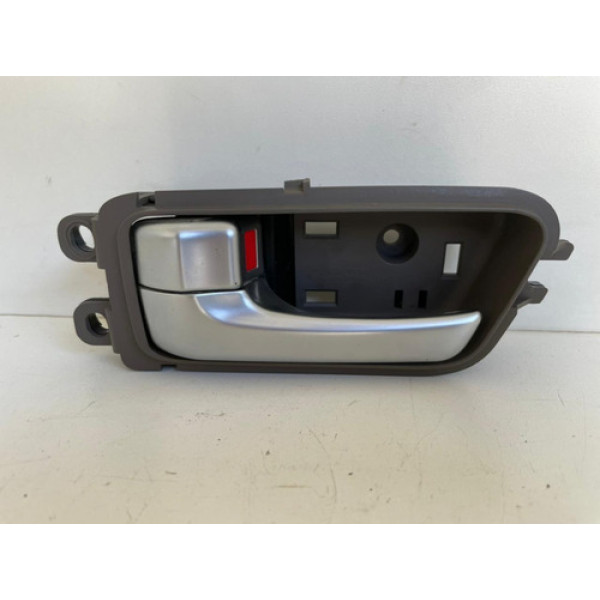 Macaneta Interna Traseira Esquerda Cadenza 2012 829