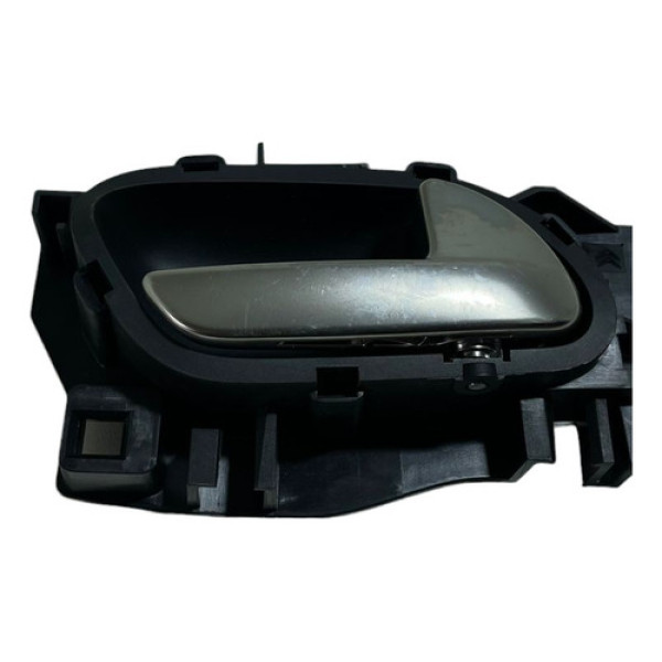 Maçaneta Interna Dianteira Direita Peugeot 208 2022 -3240