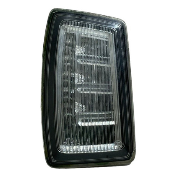 Luz Cortesia Esquerda Porta Mala Audi A1 8x0945095 -7142