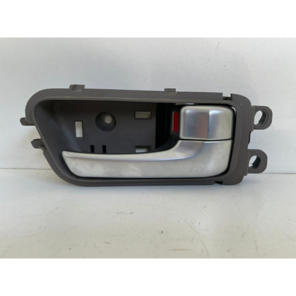 Macaneta Interna Dianteira Direita Cadenza 2012 819