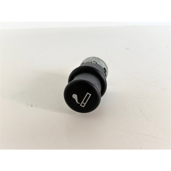 Acendedor De Cigarro Vw Jetta 2013 3346