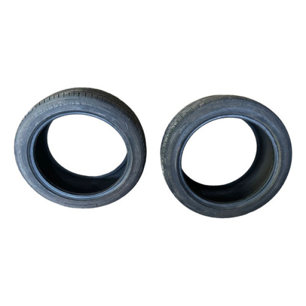 Par Pneus Roadstone 225/45 R17 Semi Novos